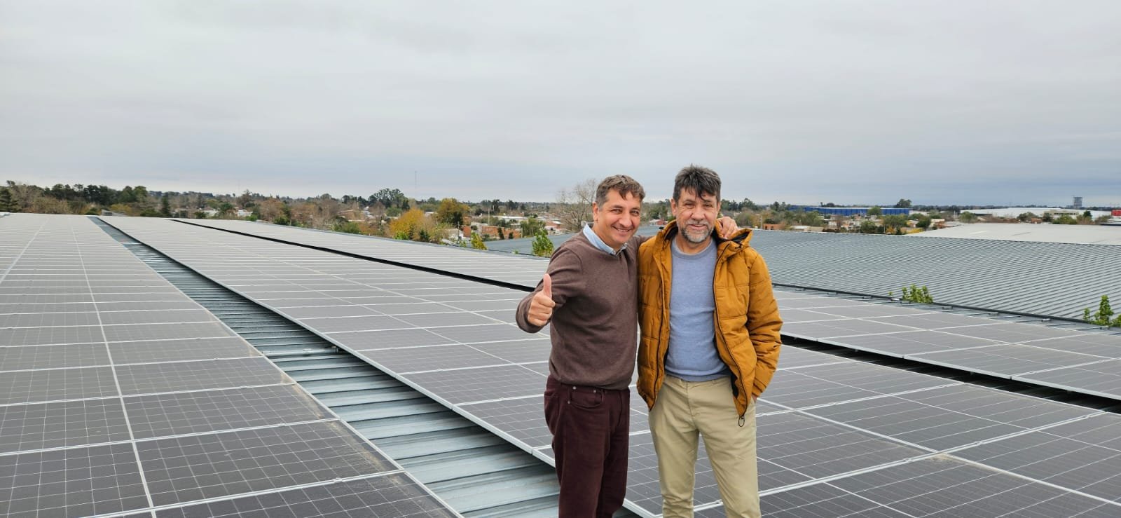 Grupo IMECO Construcciones. Paneles solares industria. Grupo IMECO Construcciones. Paneles solares industria.